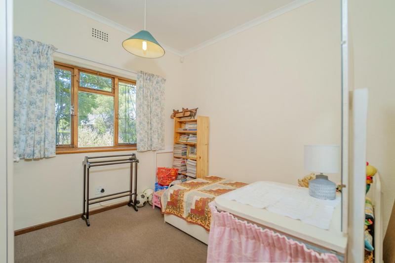 4 Bedroom Property for Sale in Meadowridge Western Cape